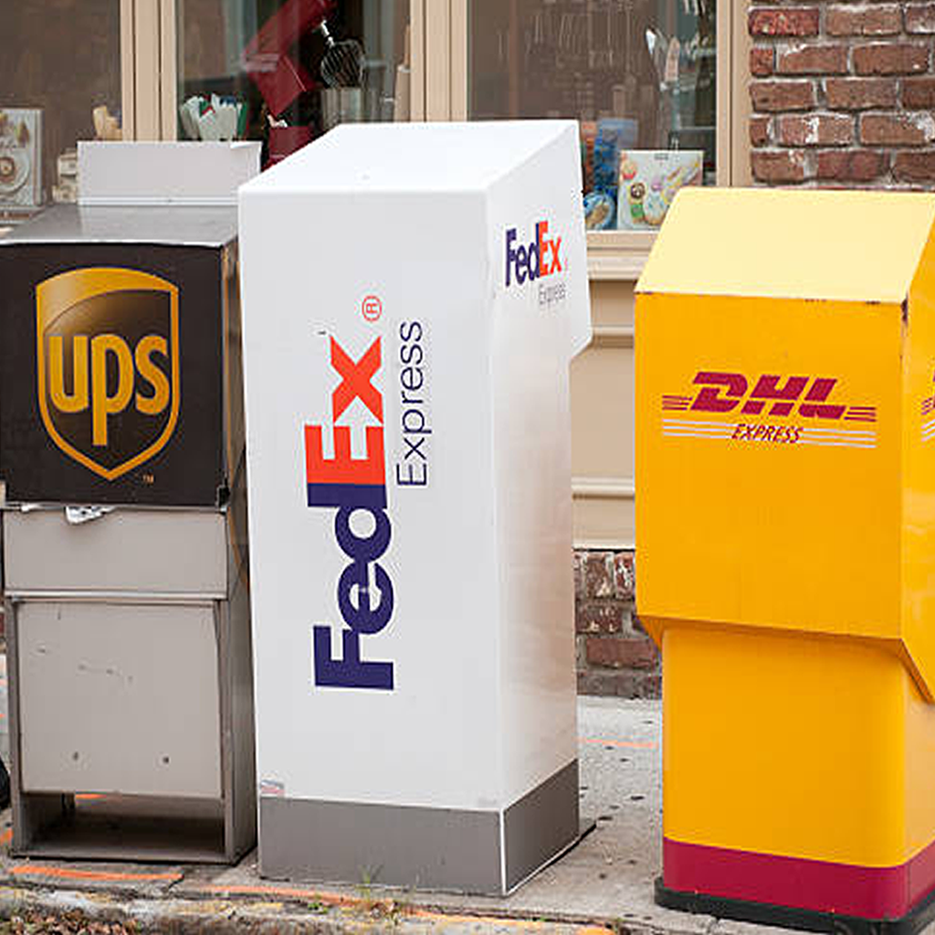 Express delivery services with DHL and FedEx